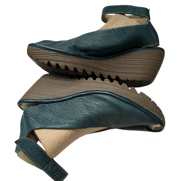 Fly London Shoes Yala Sandals Sz 38 US 8 Ankle Strap Wedges Dark Teal Peep Toe - Picture 12 of 13